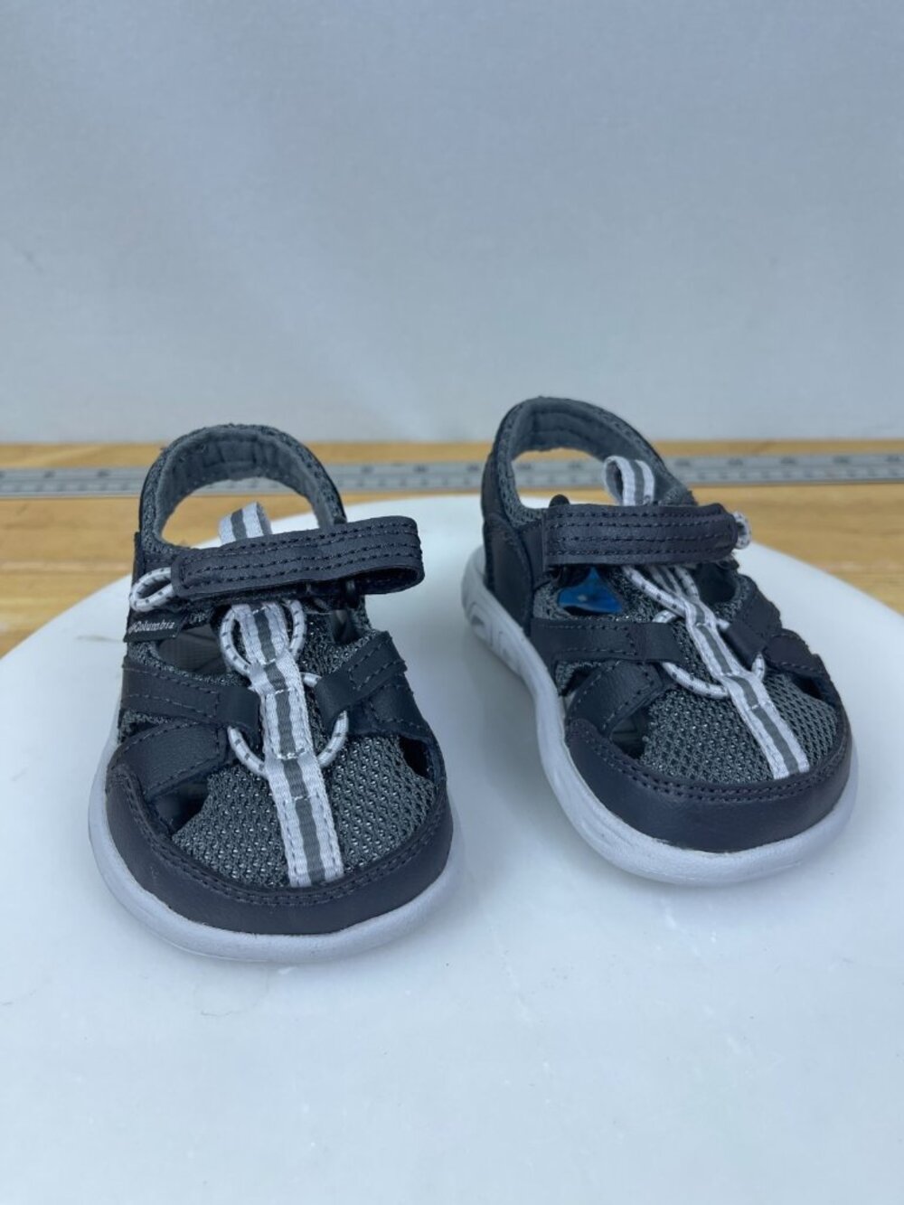Columbia Toddler Techsun Sandals Size 5 Charcoal Gray Hook Loop NIB